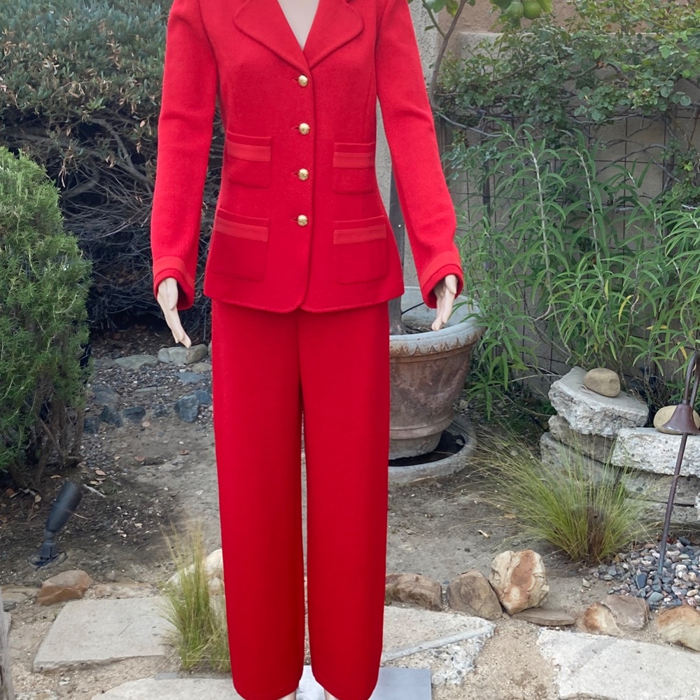 St. John Caviar Santana Knit Suit NWOT